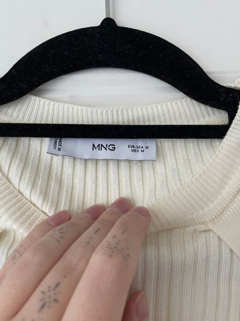 Mango Short-Sleeved Ribbed Sweater with Buttons Cream M - Picture 6 of 6